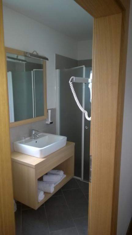 אנייה Guesthouse Dolomiten מראה חיצוני תמונה