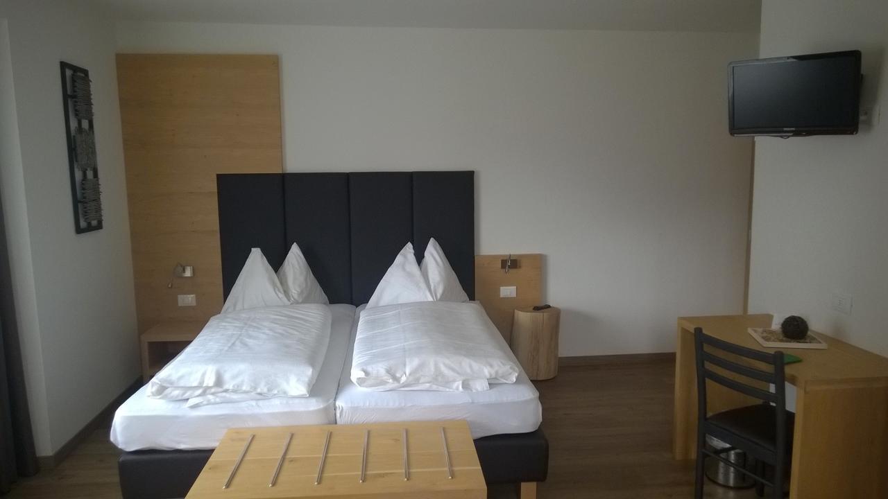 אנייה Guesthouse Dolomiten מראה חיצוני תמונה